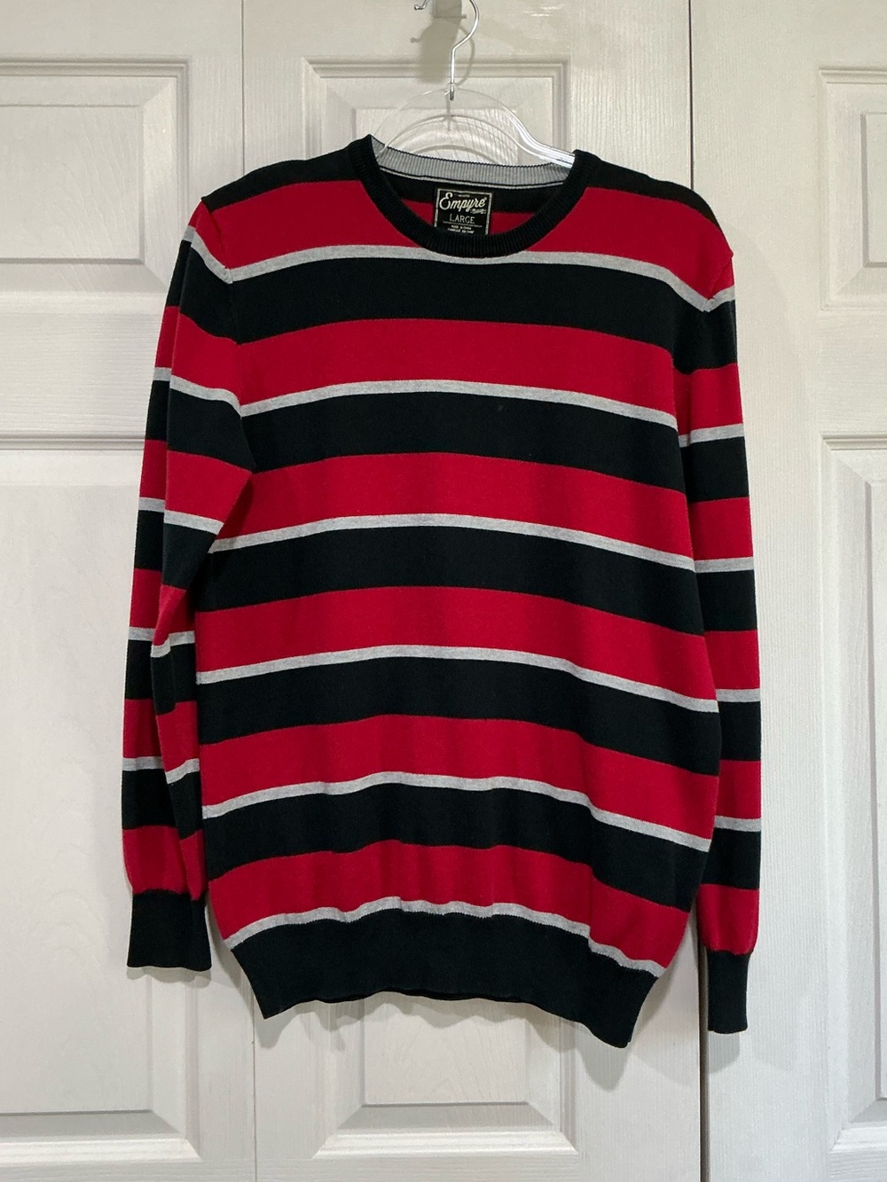 💙 Empyre Men’s Red Black Gray Striped Crewneck Sweater - Large (01257)